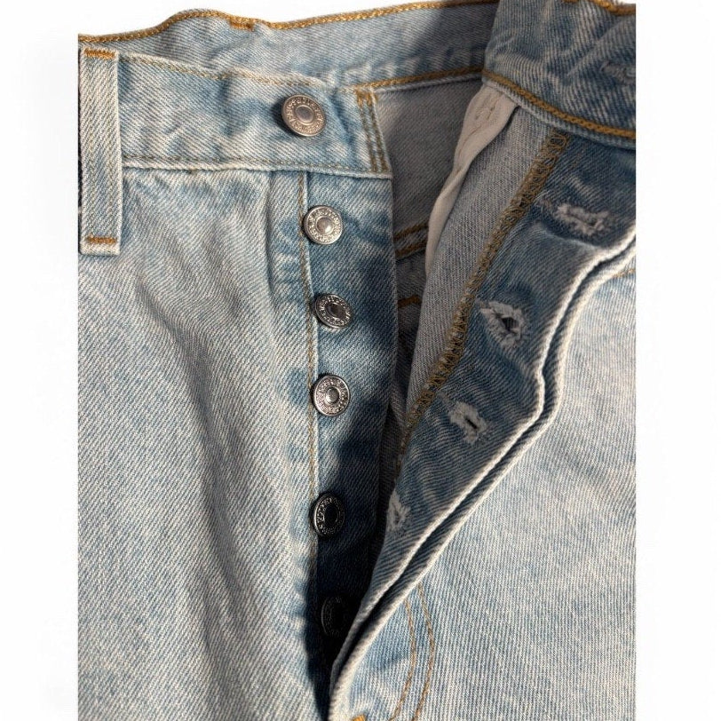 Levi's 501 High Rise Button Fly jeans in size W32 L30 - 5010138