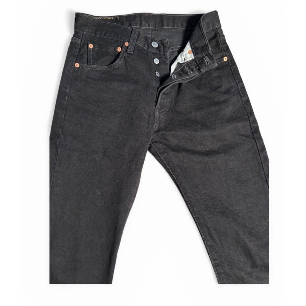 Levi’s 501 Women’s Jeans W28 L32 ButtonFly Straight LegMedium Wash Denim 5010140