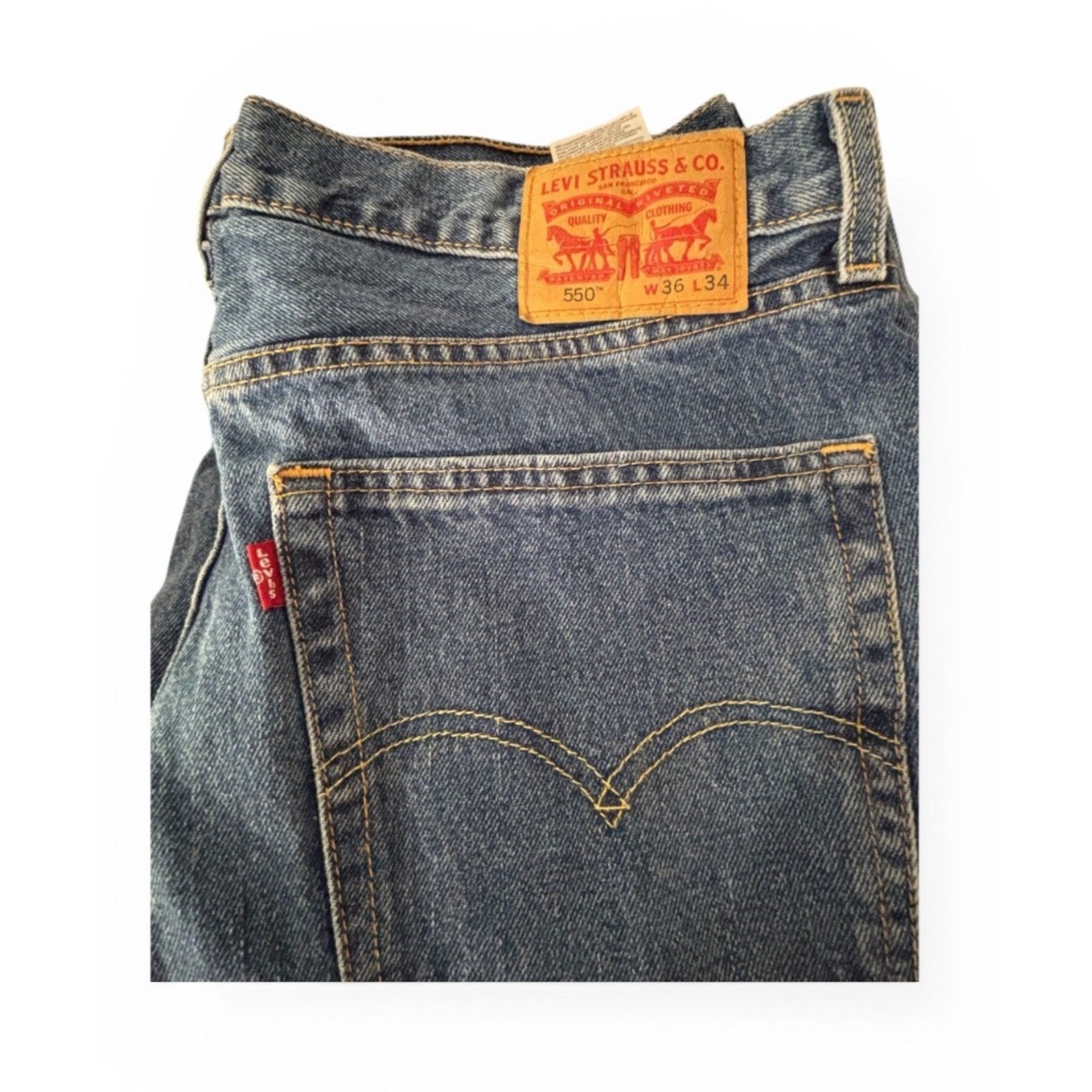 Levi’s 550 Men’s Relaxed Fit Tapered Leg Jeans W36 L34 Blue Denim - 5500101