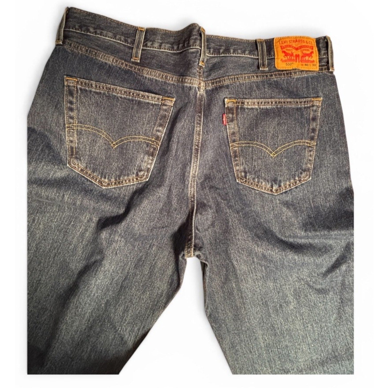 Levi’s 550 Men’s Relaxed Fit Tapered Leg Jeans W40 L30 Blue Denim - 5500102
