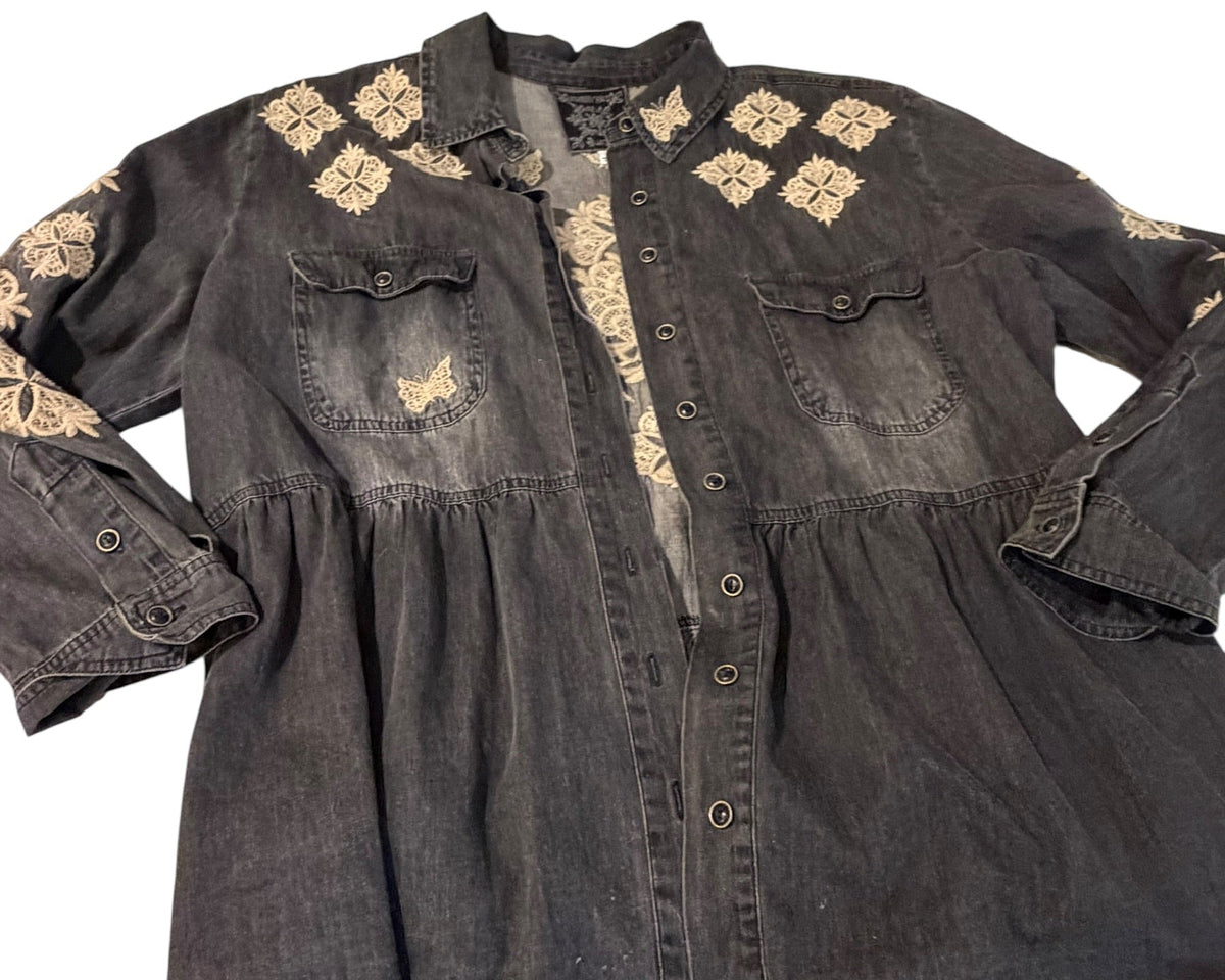 Johnny Was Embroidered Black Denim Babydoll Shirt Jacket M