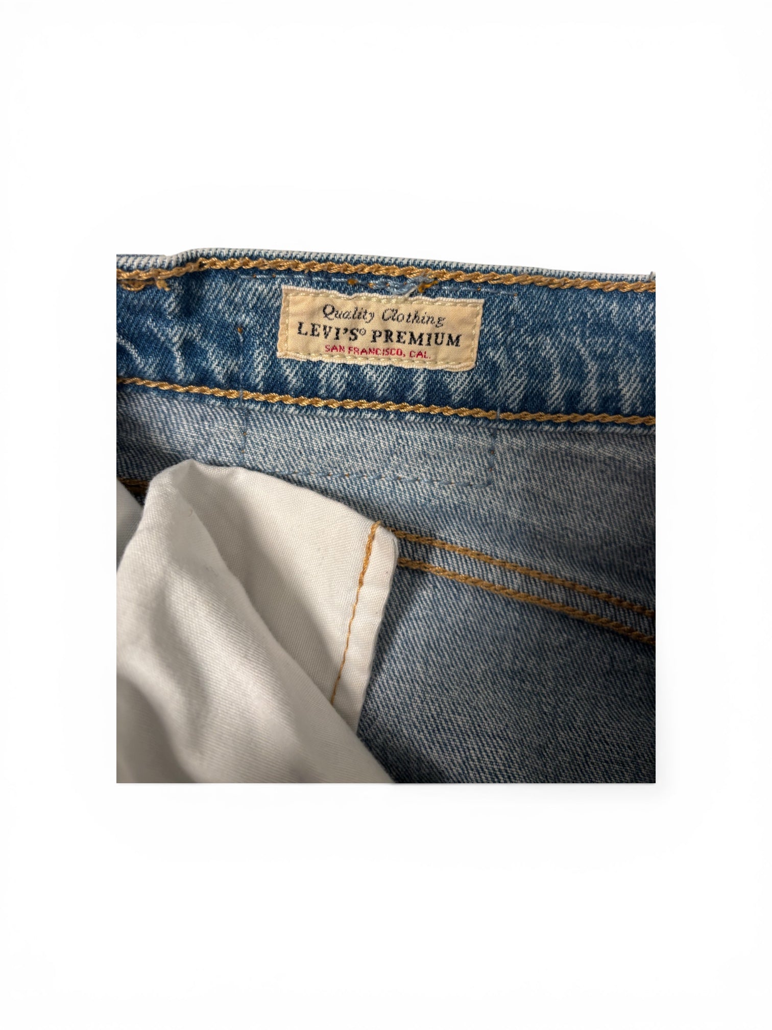 Levi's 501 Button Fly Jeans for woman, Light Blue - 5010134