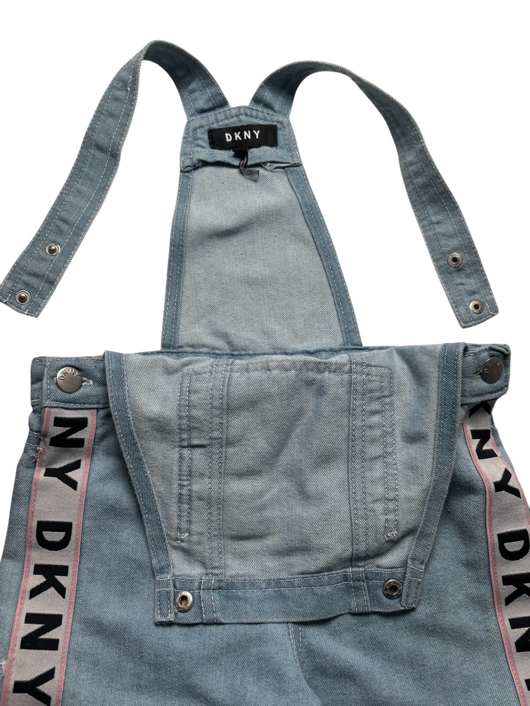 DKNY Girls Denim Shortalls Overalls Logo Tape Light Wash Size 6/8 Small KDS 09