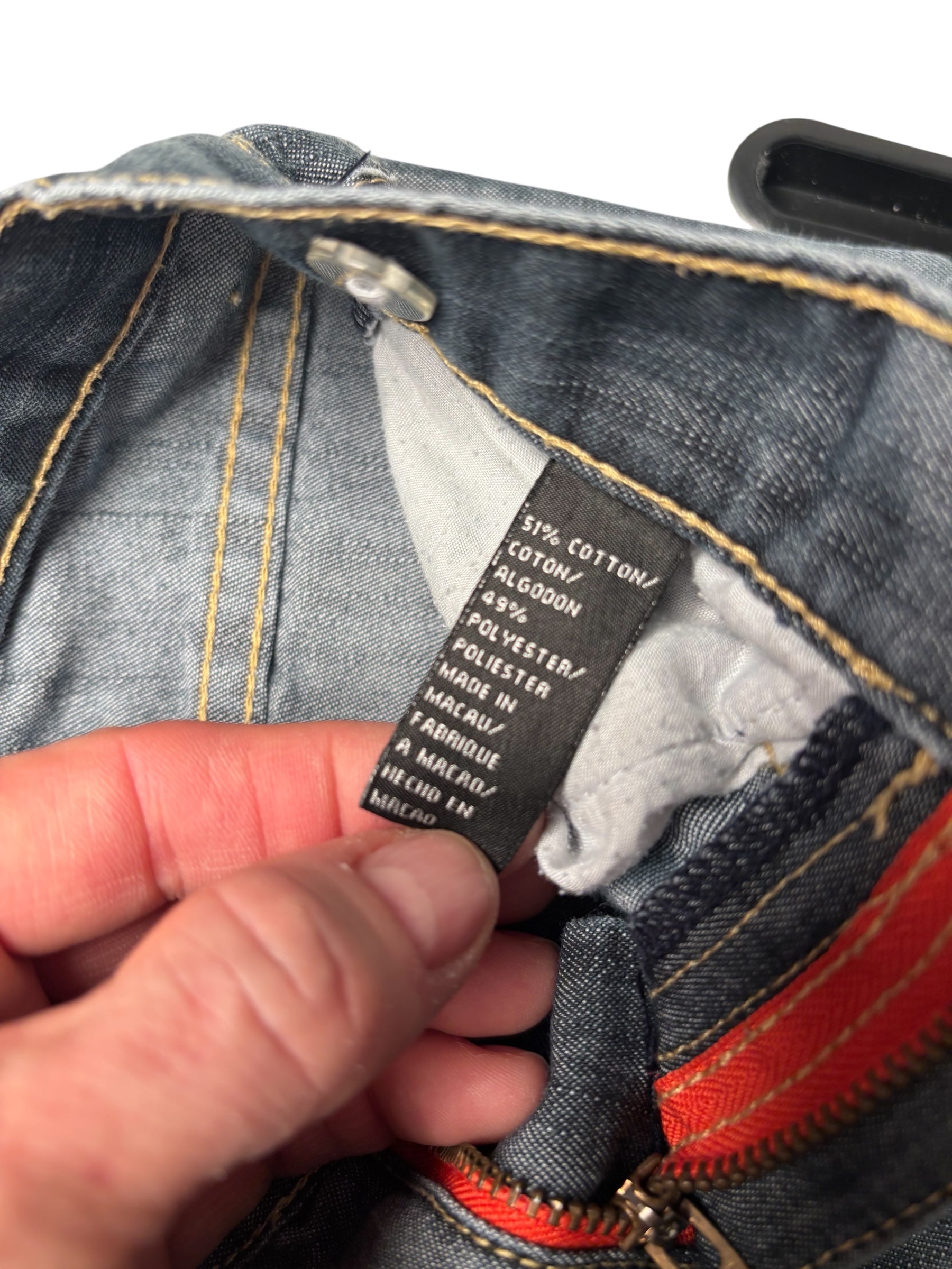 DKNY Women’s Jeans Size 4 Dark Wash Denim Pink Stitch Straight KDS19