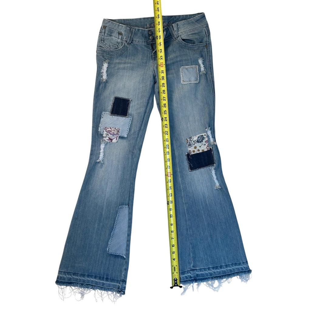 Almost Famous Y2K Patchwork Jeans Flare Distressed Indie Boho Festival 42001