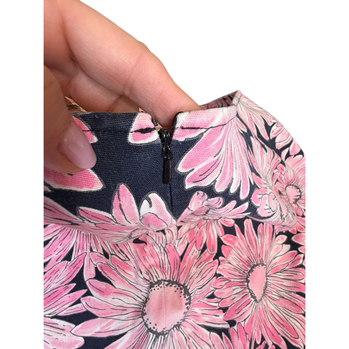 Pink Daisy Floral Mini Skirt Black White Y2K Retro 36" Waist