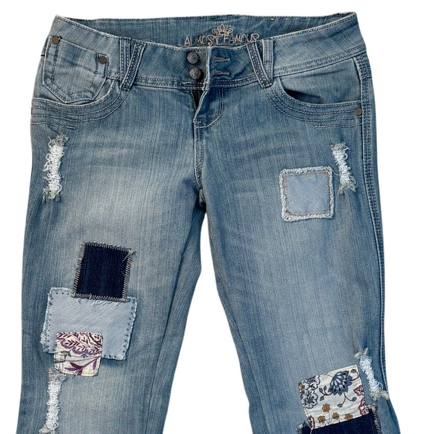 Almost Famous Y2K Patchwork Jeans Flare Distressed Indie Boho Festival 42001